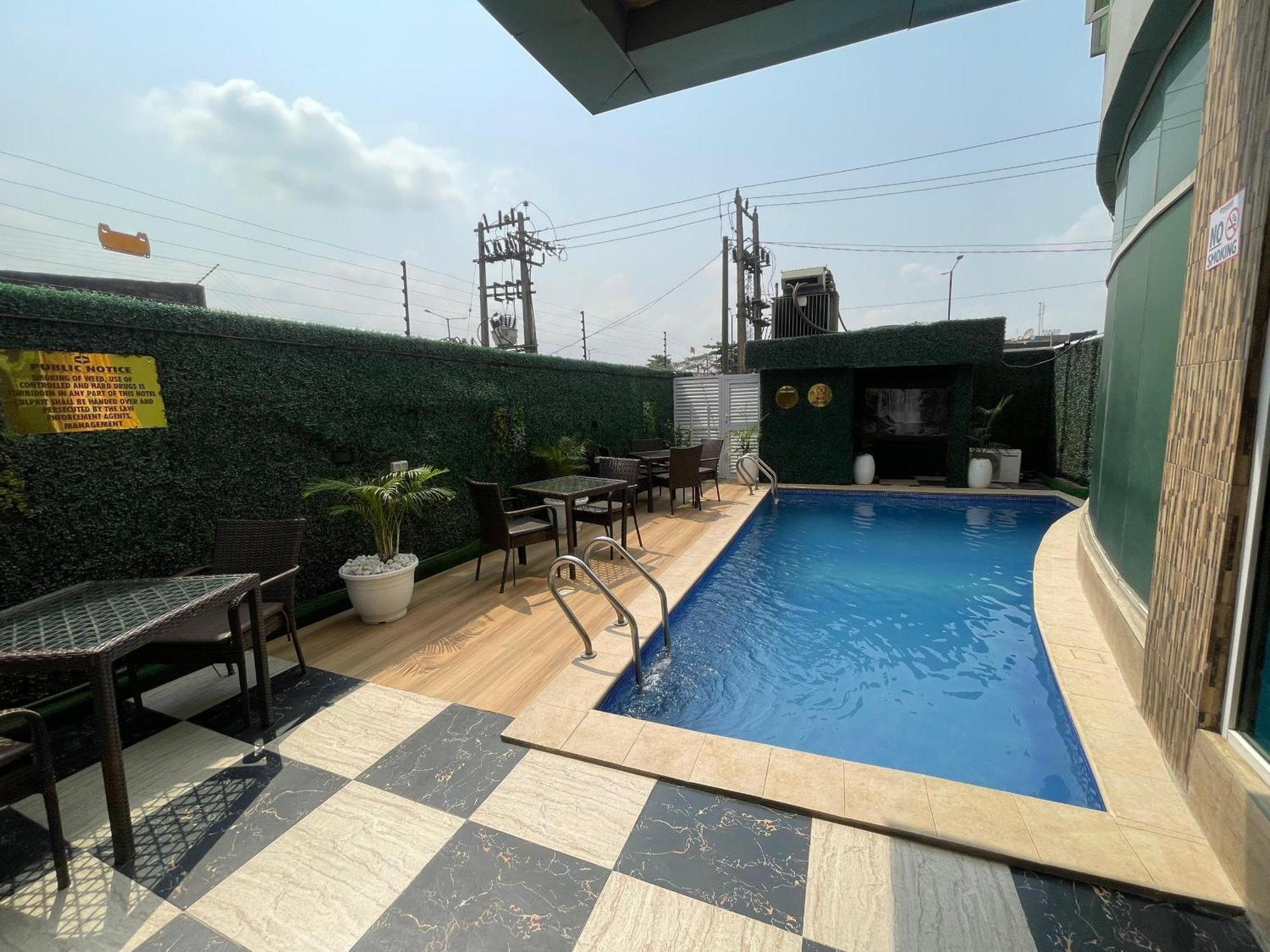 Presken Hotel At International Airport Road Ikeja Exteriér fotografie