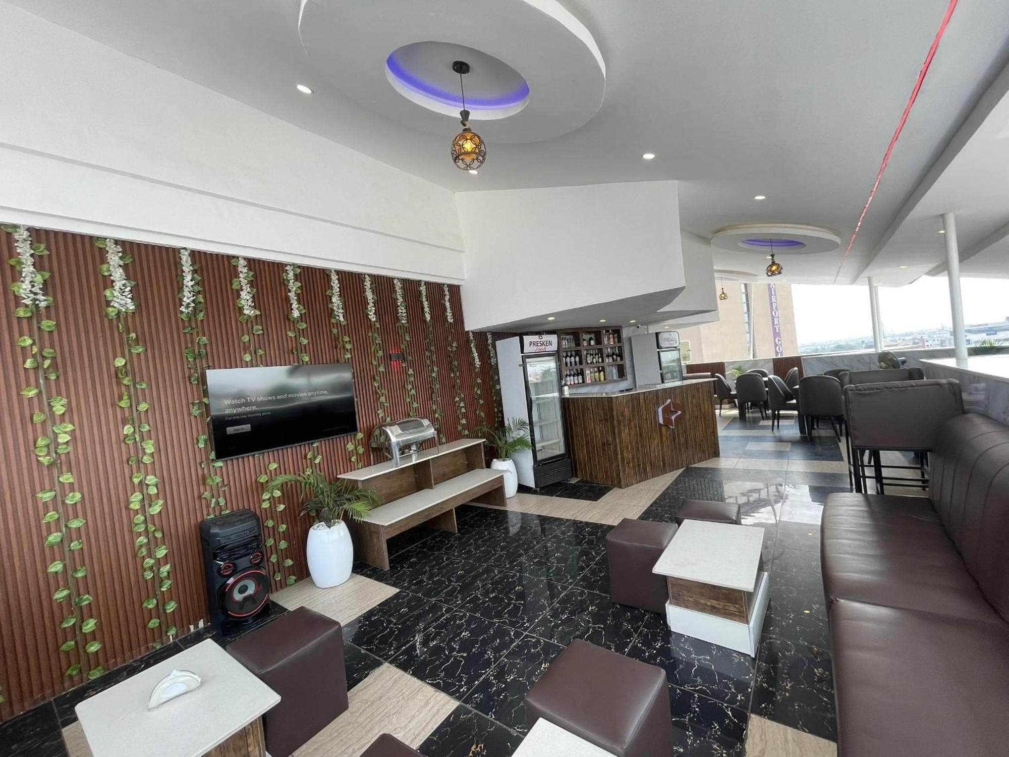Presken Hotel At International Airport Road Ikeja Exteriér fotografie